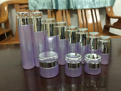 化妝品瓶子價格與包裝瓶批發市場解析